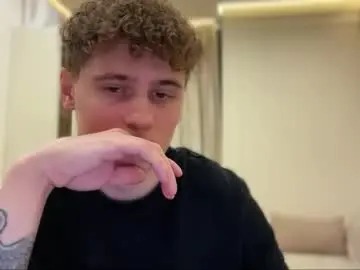 Chaturbate Sex Chat of tyler_garrner