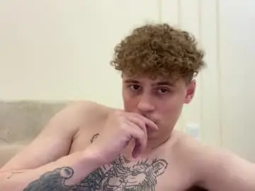 Chaturbate Nude Webcam of tyler_garrner