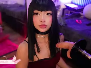 Chaturbate Live Sex Cam of viollettebylyly