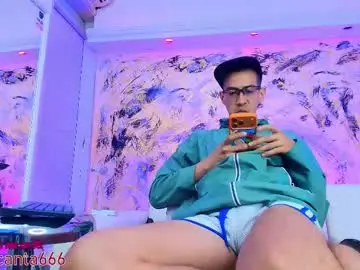 Chaturbate Live Sex of dustindollin_