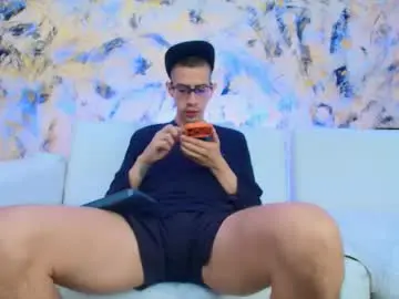 Chaturbate Live Porn of dustindollin_