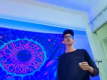 Chaturbate Live Sex Cam of dustindollin_