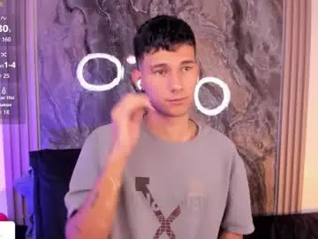 Chaturbate Free Live Porn of kingparker1