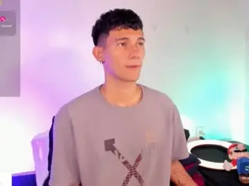 Chaturbate Free Live Porn of kingparker1