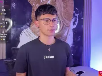 Chaturbate Live Sex Cam of kingparker1