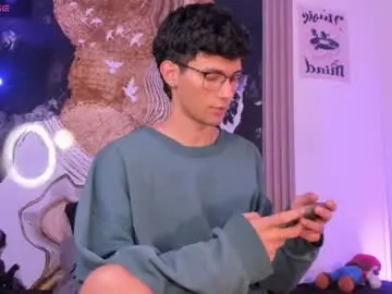 Chaturbate Free Porn Cam of kingparker1