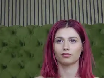 Chaturbate Watch Live Sex Cams of lunajenner