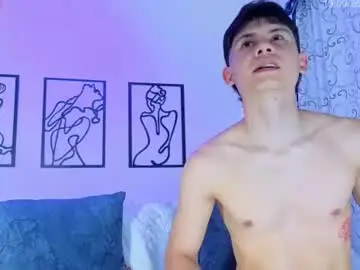 Chaturbate Best live sex cam show of nicole_and_deam13