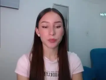 Chaturbate Live Sex of emaa_martins