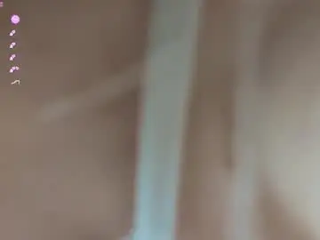 Chaturbate Live Sex Cam of peek_in_my_window