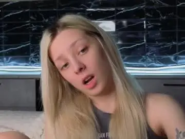 Chaturbate Best live sex cam show of peek_in_my_window