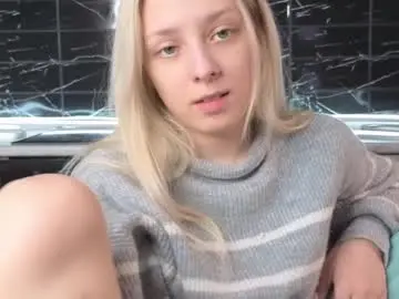 Chaturbate Adult Video Chat of peek_in_my_window