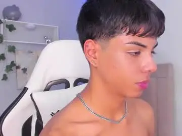 Chaturbate Free Live Porn of thomas_wild