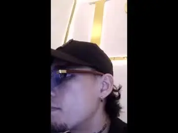 Chaturbate Live Sex of hell_boy66