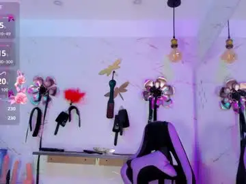 Chaturbate Watch Live Sex Cams of natasha_adams___