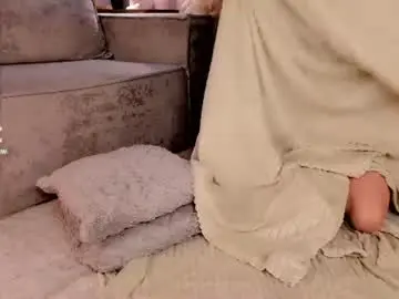 Chaturbate Best live sex cam show of sarakinsly