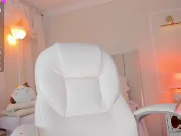 Chaturbate Best live sex cam show of your_petite18
