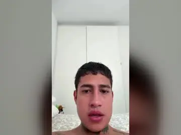 Chaturbate Sex Cam of andy_xtralarge