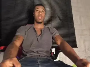 Chaturbate Adult Webcam of candresruiz