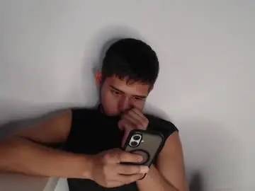 Chaturbate Adult Webcam of harold_18_