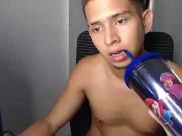 Chaturbate Private Sex Chat of harold_18_