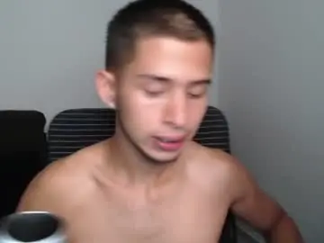 Chaturbate Adult Webcam of harold_18_