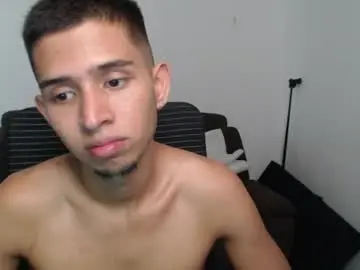 Chaturbate Watch Live Sex Cams of harold_18_