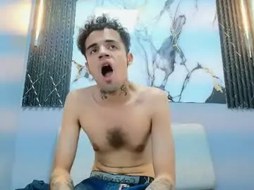 Chaturbate Nude Webcam of ronny_steell2