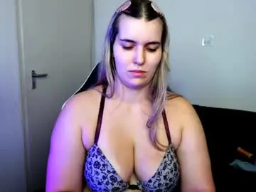 Chaturbate Nude Webcam of shy_nerd_babyy