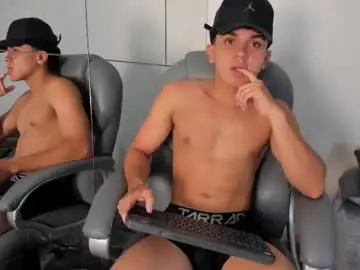 Chaturbate Free Live Porn of _taylorblack