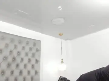 Chaturbate Live Sex Cam of anette_cooper