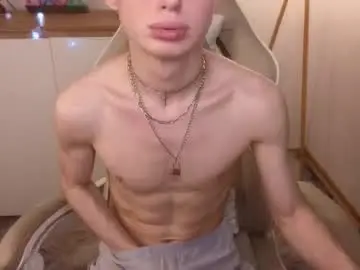 Chaturbate Live Sex Cam of crisp1n