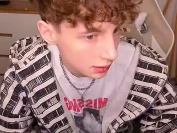 Chaturbate Adult Video Chat of crisp1n