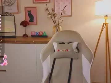 Chaturbate Live Sex Cam of crisp1n