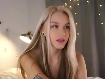 Chaturbate Nude Webcam of emmiemurray