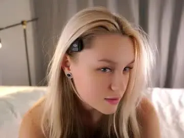 Chaturbate Free Porn Cam of emmiemurray