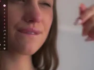 Chaturbate Live Sex Cam of emmiemurray