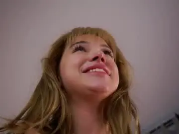 Chaturbate Live Porn of emmiemurray