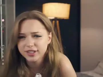 Chaturbate Sex Cam of emmiemurray