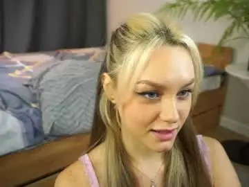 Chaturbate Free Porn Cam of emmiemurray