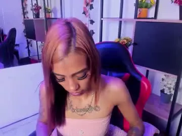 Chaturbate Free Live Porn of karlaslutskinny__