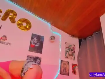 Chaturbate Best live sex cam show of kyliekandy