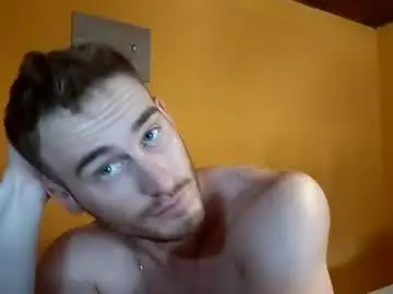 Chaturbate Sex Chat of mikeygooner