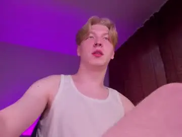 Chaturbate Watch Live Sex Cams of themikesever