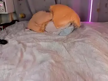 Chaturbate Live Sex Cam of jess_lui