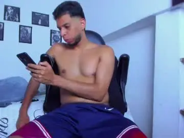 Chaturbate Live Sex Cam of mathews_19