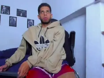 Chaturbate Free Porn Cam of mathews_19