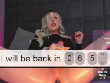 Chaturbate Live Porn of roxydreamgirl