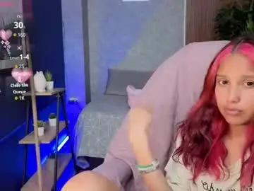 Chaturbate Watch Live Sex Cams of saphiire_