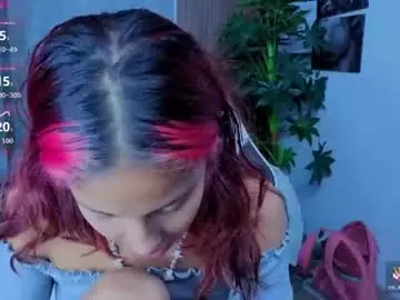 Chaturbate Nude Webcam of saphiire_